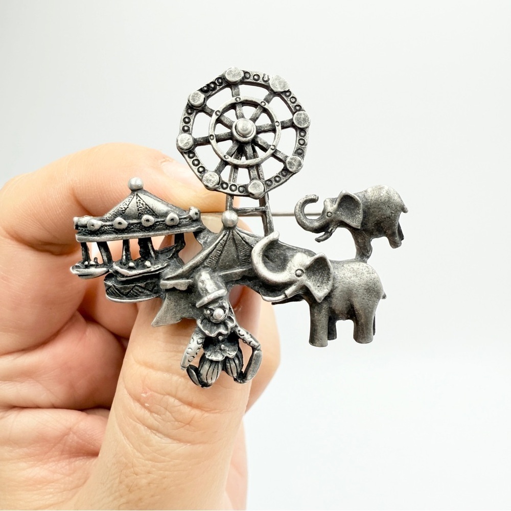 L Razza Signed Silver tone Circus Tents Clown Ferris Wheel Elephant Pin Brooch